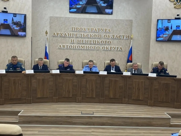 В прокуратуре области и автономного округа состоялось заседание межведомственной рабочей группы по вопросу подготовки к выборам, обеспечения безопасности в период избирательных кампаний