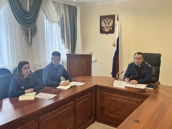 Заместителем прокурора области и автономного округа Павлом Матанцевым проведено рабочее совещание по вопросу организации «Северного завоза» на территории Ненецкого автономного округа