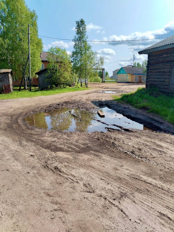 Прокуратура Лешуконского района выявила нарушения закона о безопасности дорожного движения