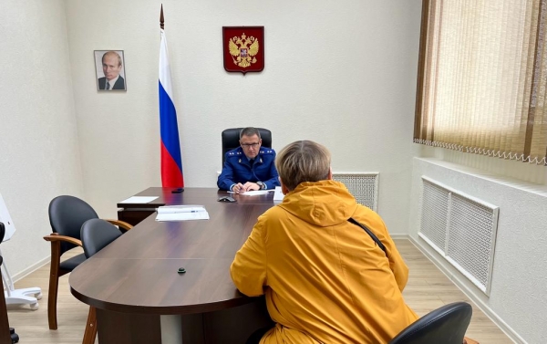 Прокурор области Николай Хлустиков провел личный прием граждан в Приемной Президента Российской Федерации в Архангельской области