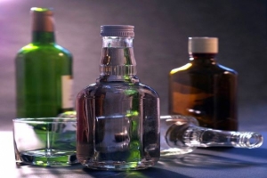 В суд направлено уголовное дело о незаконном приобретении и хранении этилового спирта и спиртосодержащей продукции