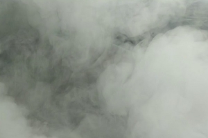 Северодвинец попал в больницу из-за отравления дымом при пожаре в своей квартире