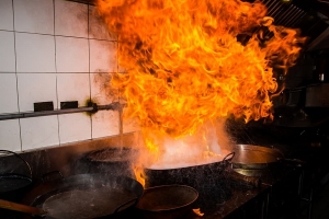 Красноборские пожарные не пустили пожар дальше кухни