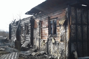 В Ильинско-Подомском одновременно тушили сразу два пожара