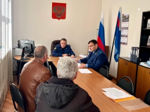 Прокурор области Николай Хлустиков провел личный прием граждан в отдаленных муниципальных образованиях Архангельской области