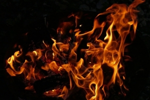 В Няндоме ранним утром горел лесопильный цех. Пострадавших нет