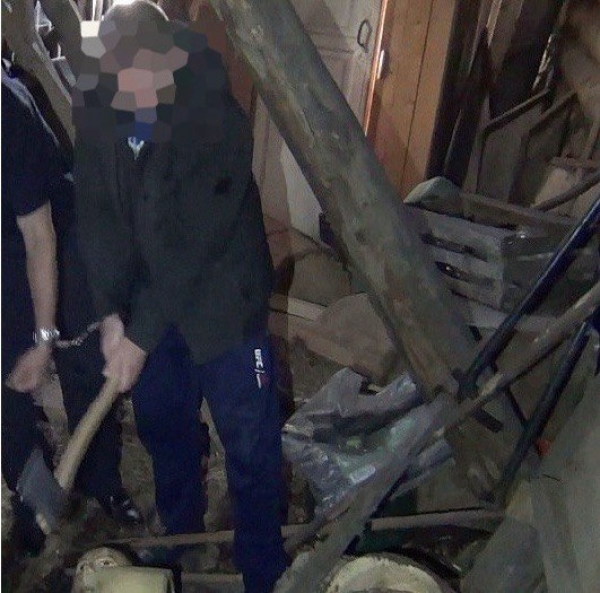 В Коношском районе местный житель осужден за убийство, а также  покушение на кражу имущества из дома потерпевшей