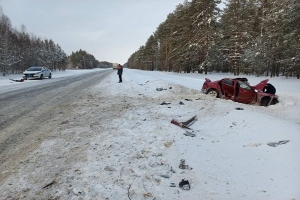 ДТП в Холмогорском районе: три человека пострадали, один погиб