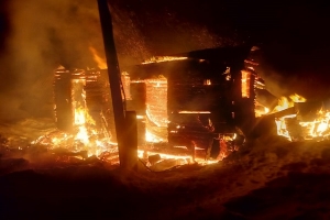 Два пожара в труднодоступных местах Архангельска произошли сегодня ночью
