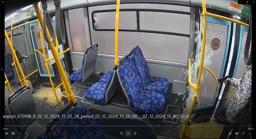 Житель областного центра предстанет перед судом за вандализм в общественном транспорте