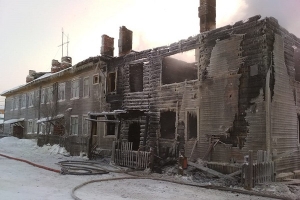 Четыре человека погибли при пожаре в селе Ломоносово