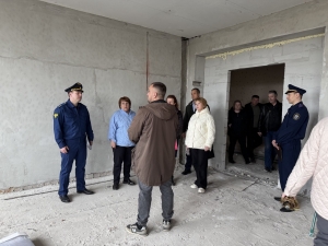 Приморской межрайонной прокуратурой продолжается надзорное сопровождение строительства и капитального ремонта образовательных организаций