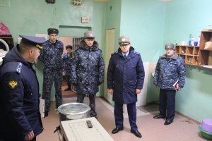 Прокурор Архангельской области проверил состояние законности в следственном изоляторе
