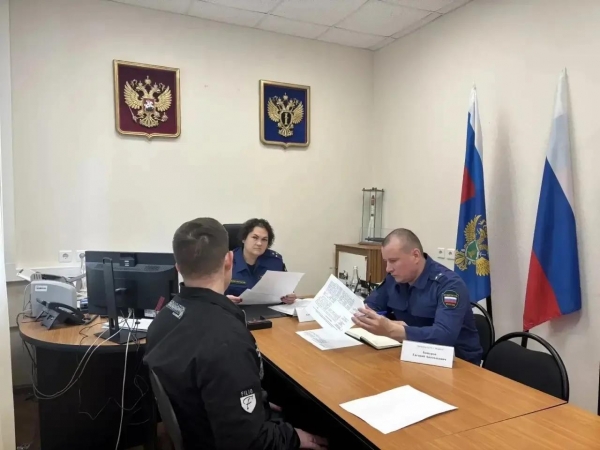 Заместителем прокурора Архангельской области и Ненецкого автономного округа проведен прием граждан в ЗАТО г. Мирный