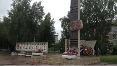 В Коноше удовлетворены требования прокурора о понуждении администрации произвести государственную регистрацию права собственности на памятники и мемориальные объекты, посвященные участникам Великой Отечественной войны