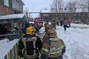 При пожаре в Архангельске погиб подросток