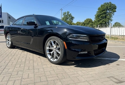 Мощные автомобили и безопасность на дороге: что важно учитывать водителю