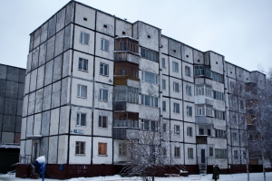 Приморский межрайонный прокурор через суд добивается создания маневренного жилого фонда в МО «Талажское»