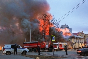 В Архангельске сгорела «Девичья Башня». По предварительным данным, пострадавших нет